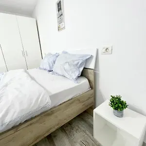  Apartament Temple 4